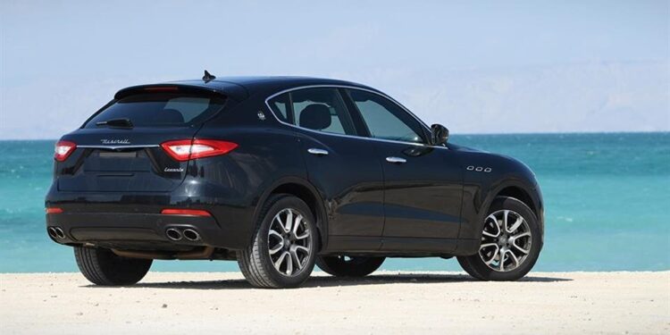 وزیر صمت: واردات خودروی جانبازان در دستور کار ویژه است/ ۵ مسئول مستقیم پیگیر اجرای مصوبات شدند