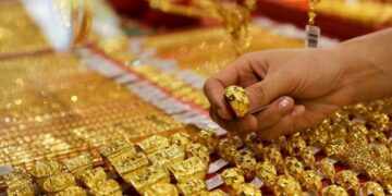 طلا دوباره به پرواز در آمد/ قیمت جدید طلای جهانی امروز ۸ آبان‌ماه ۱۴۰۴