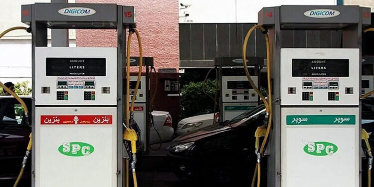 همه زیرساخت ها آماده عرضه بنزین سوپر در بورس انرژی است