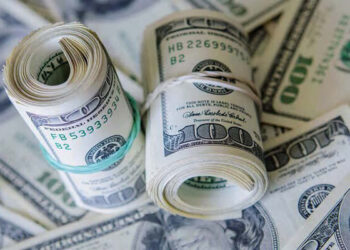 قیمت دلار، یورو و سایر ارزها امروز ۱۵ آبان/ریزش دلار آغاز شد