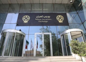 شاخص بورس، دیوار به دیوار ۴.۱ میلیون واحدی/ نماگر بازار ۷۰ هزار واحد رشد کرد