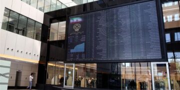 بازار سرمایه سرخ پوش باقی ماند