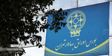رونق تدریجی معاملات و ورود بیش از ۵۱ هزارمیلیارد ریال نقدینگی به بازار سرمایه